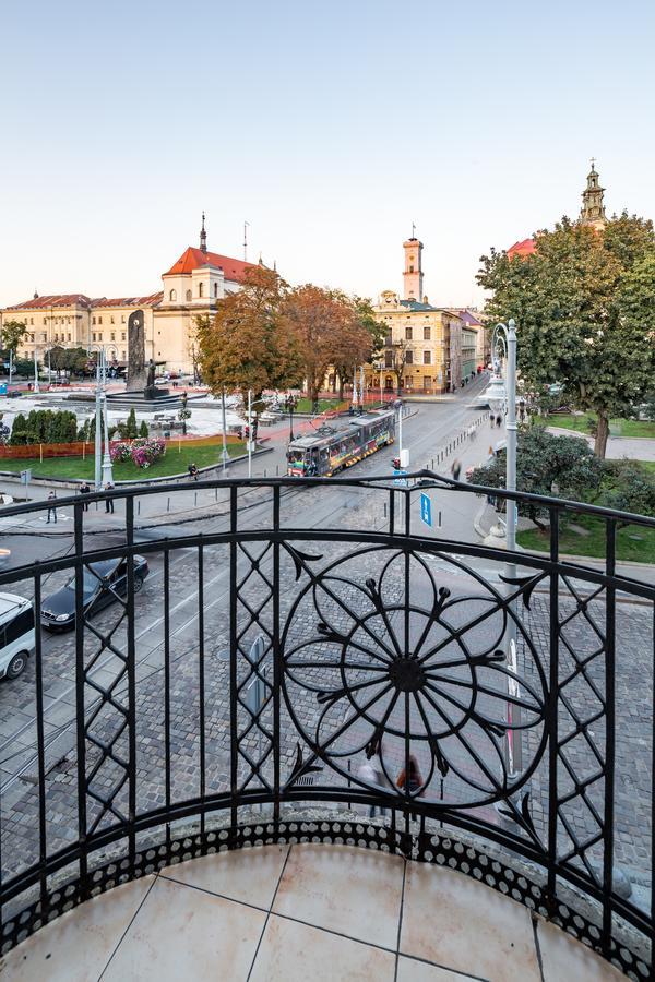 Leogrand Apartments On Doroshenka Street 1 Львів Екстер'єр фото